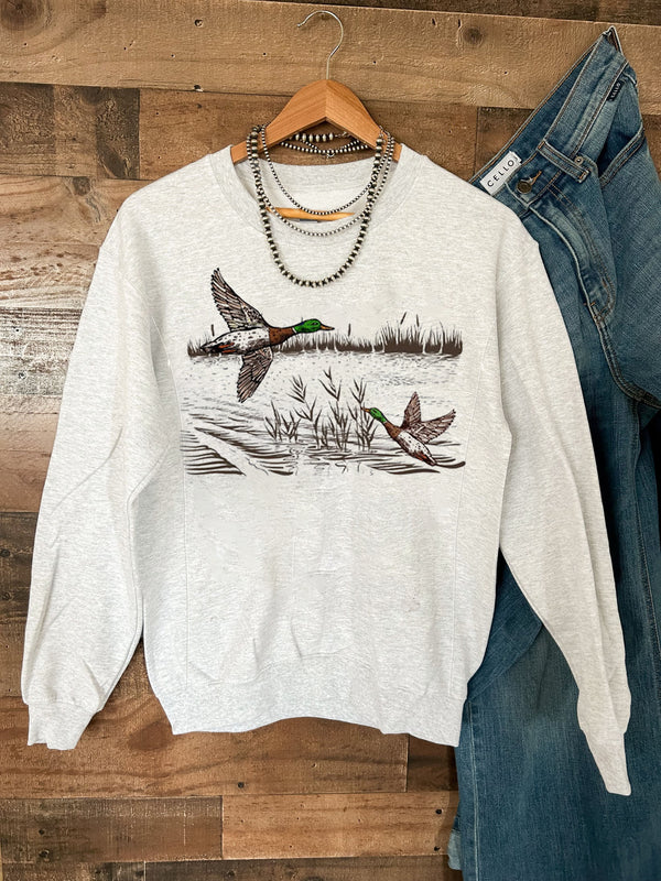 Retro Duck Nature Breastfeeding Sweatshirt